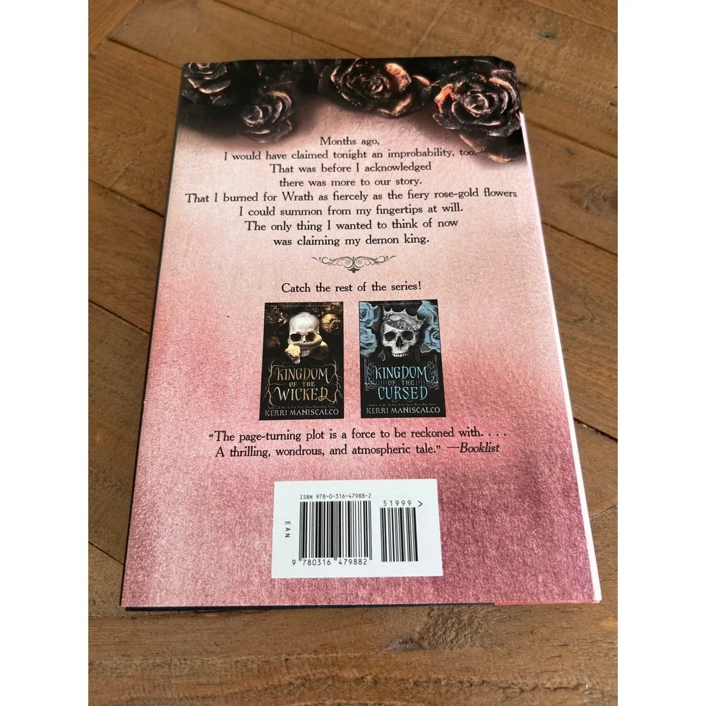 Kingdom of the Feared Kerri Maniscalco Barnes  Noble Exclusive Edition Hardcover